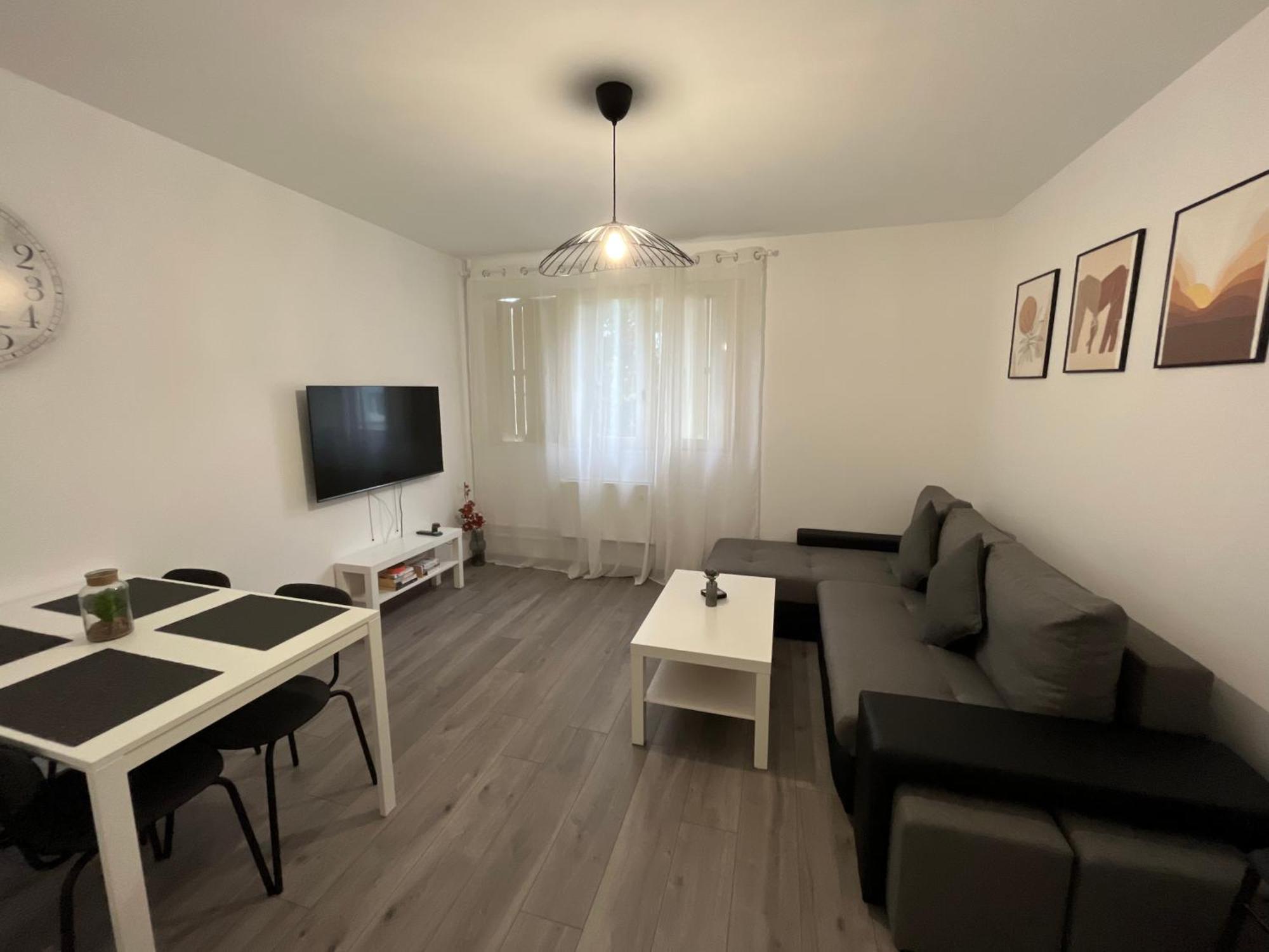 Appartement Renove - Vandoeuvre Les Nancy المظهر الخارجي الصورة